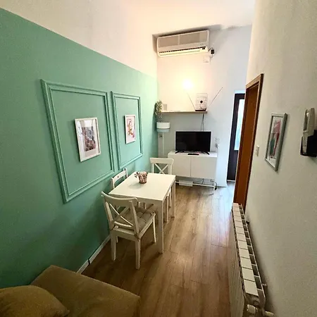 Mirjam Apartment